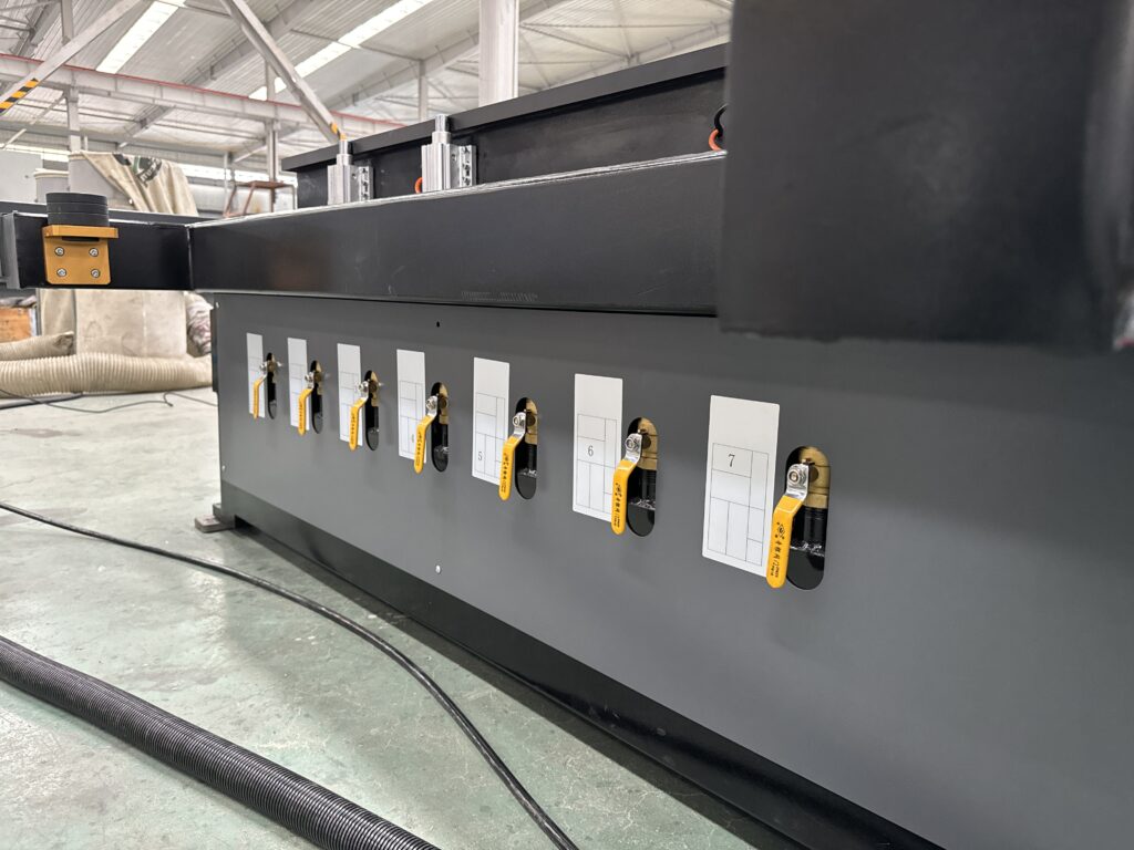 Perfect Vacuum table in zone with manual switch